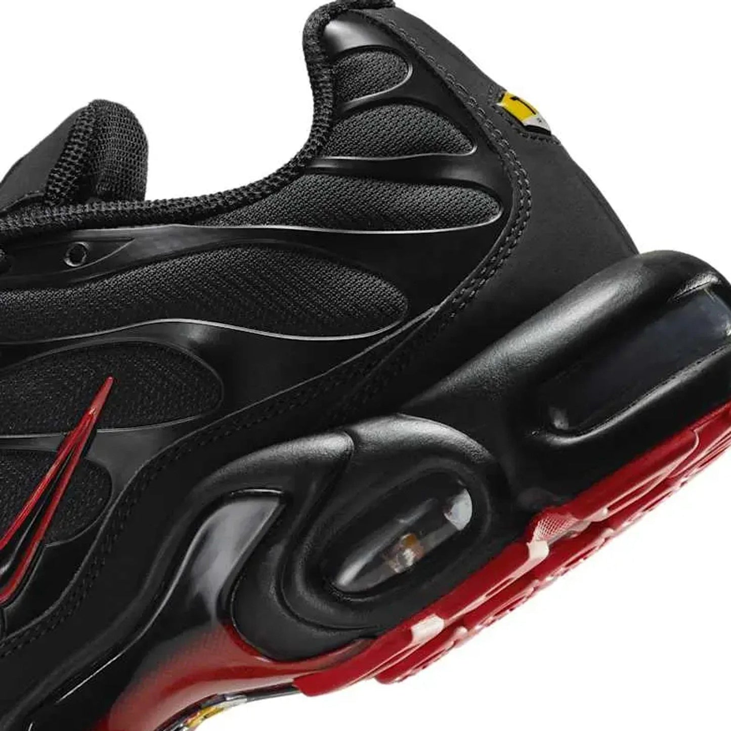Nike Air Max Plus TN 'Black Red'