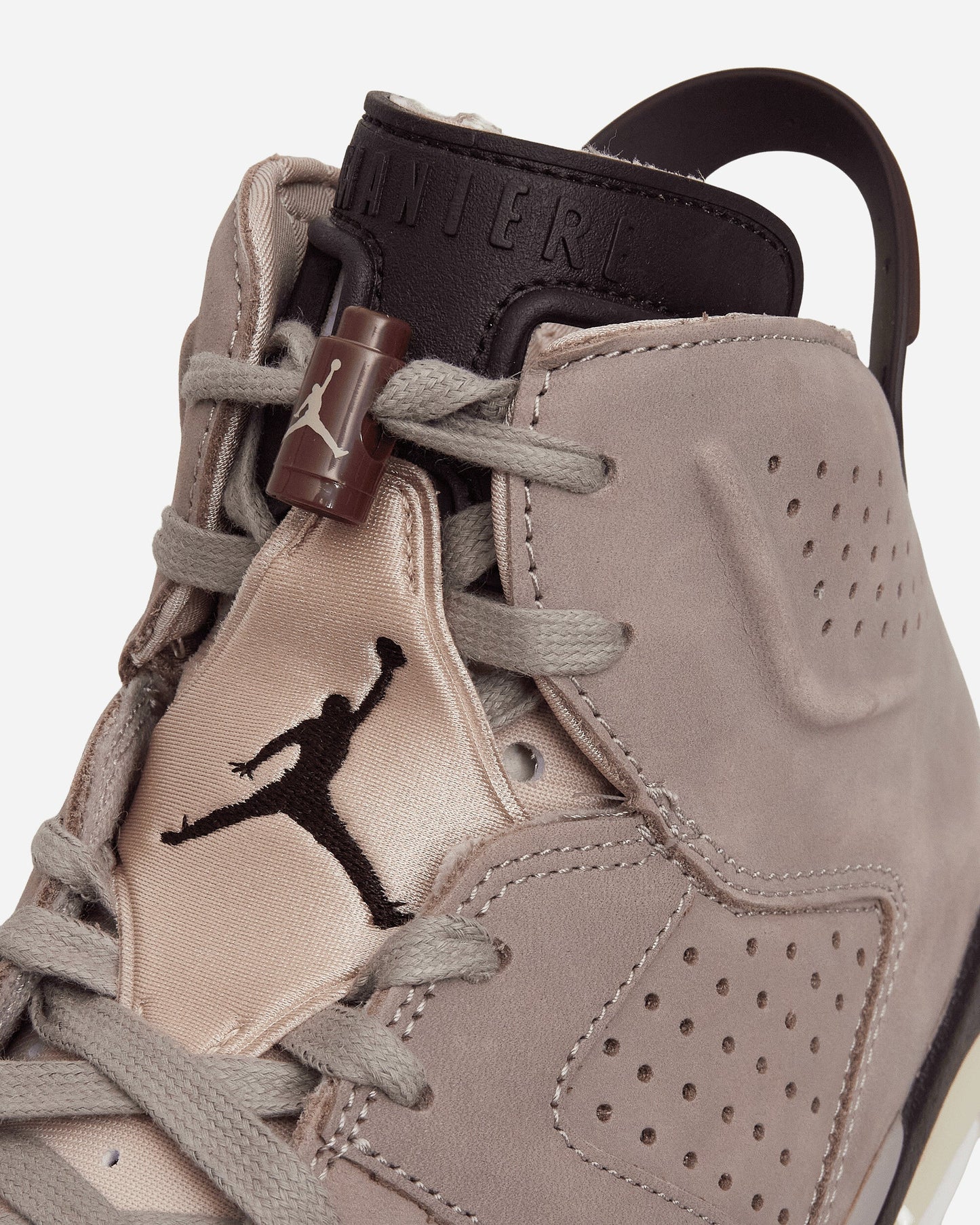 A Ma Maniére Air Jordan 6 Sneakers Smokey Mauve