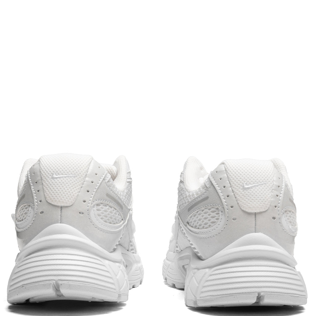 Women's V5 Runner - White/Black/Metallic Silver