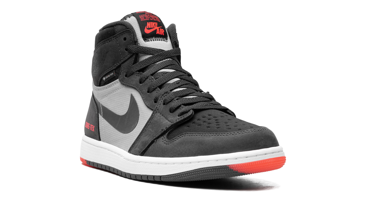 1 Element High "Bred" DB2889 002