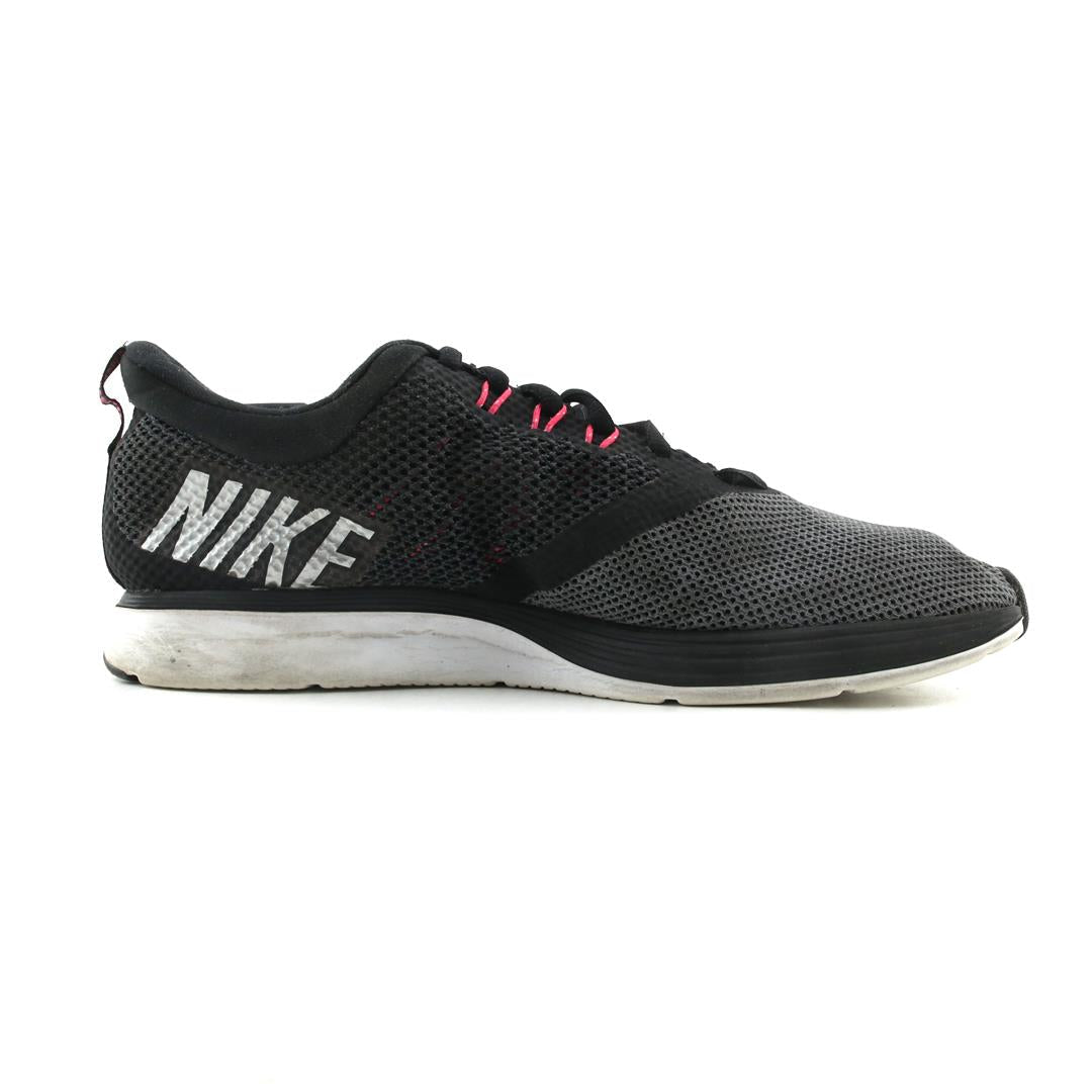 ZOOM STRIKE