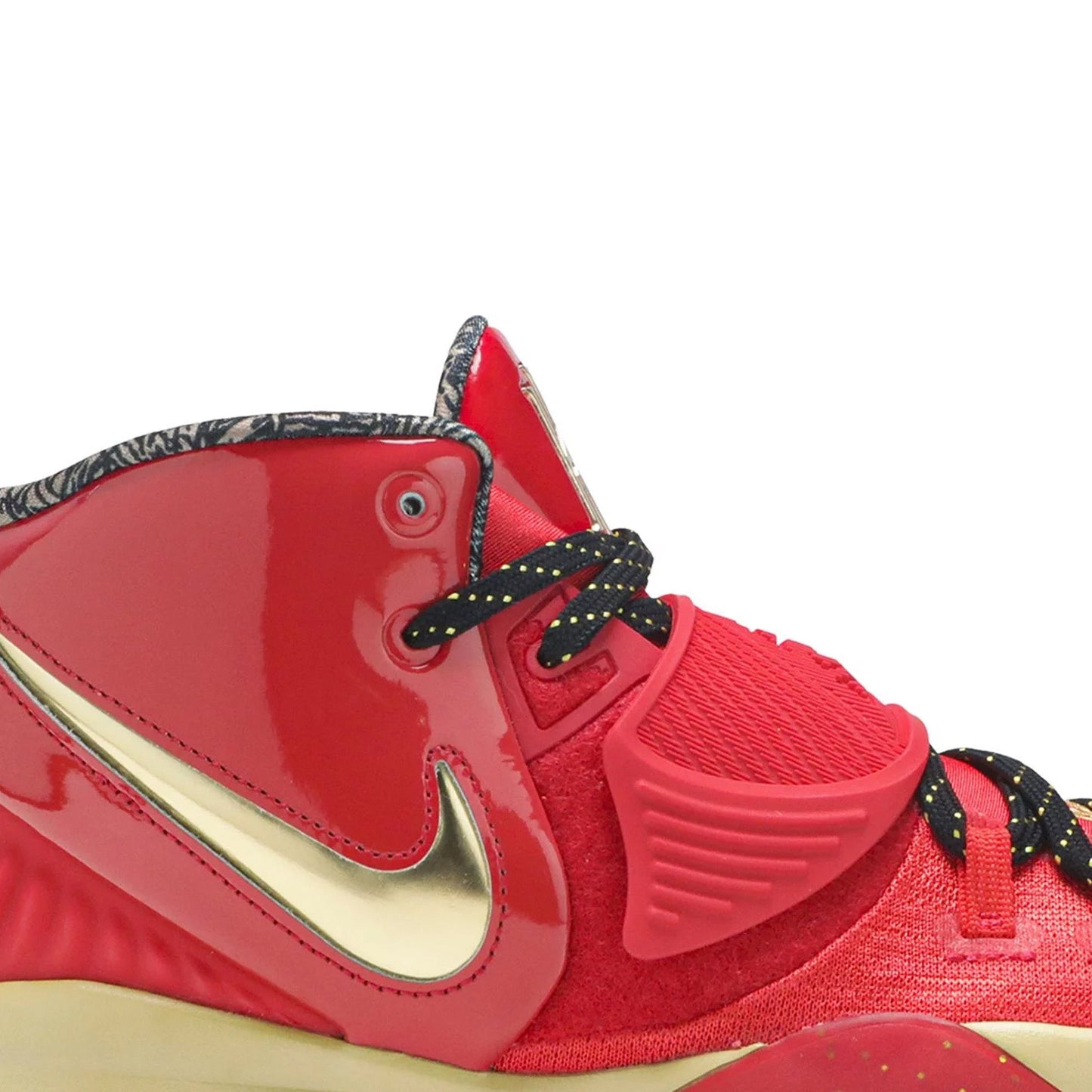 Kyrie 6 'Trophies