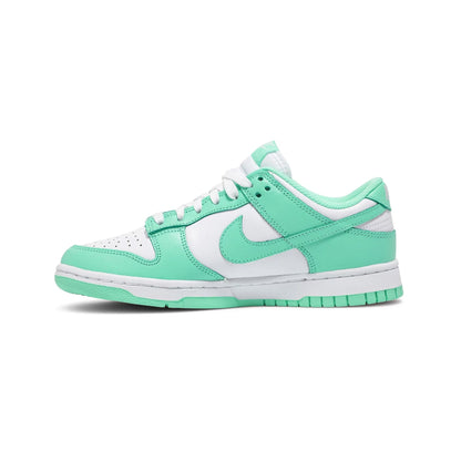 Dunk Low 'Green Glow' Women's (2021)
