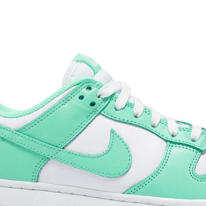 Dunk Low 'Green Glow' Women's (2021)