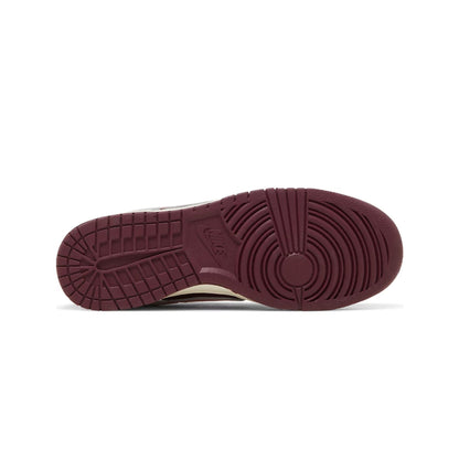 Dunk Low Retro PRM 'Valentine's Day' (2023)