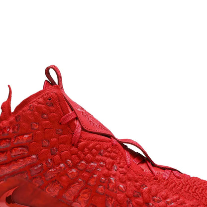 LeBron 17 'Red Carpet' (2019)