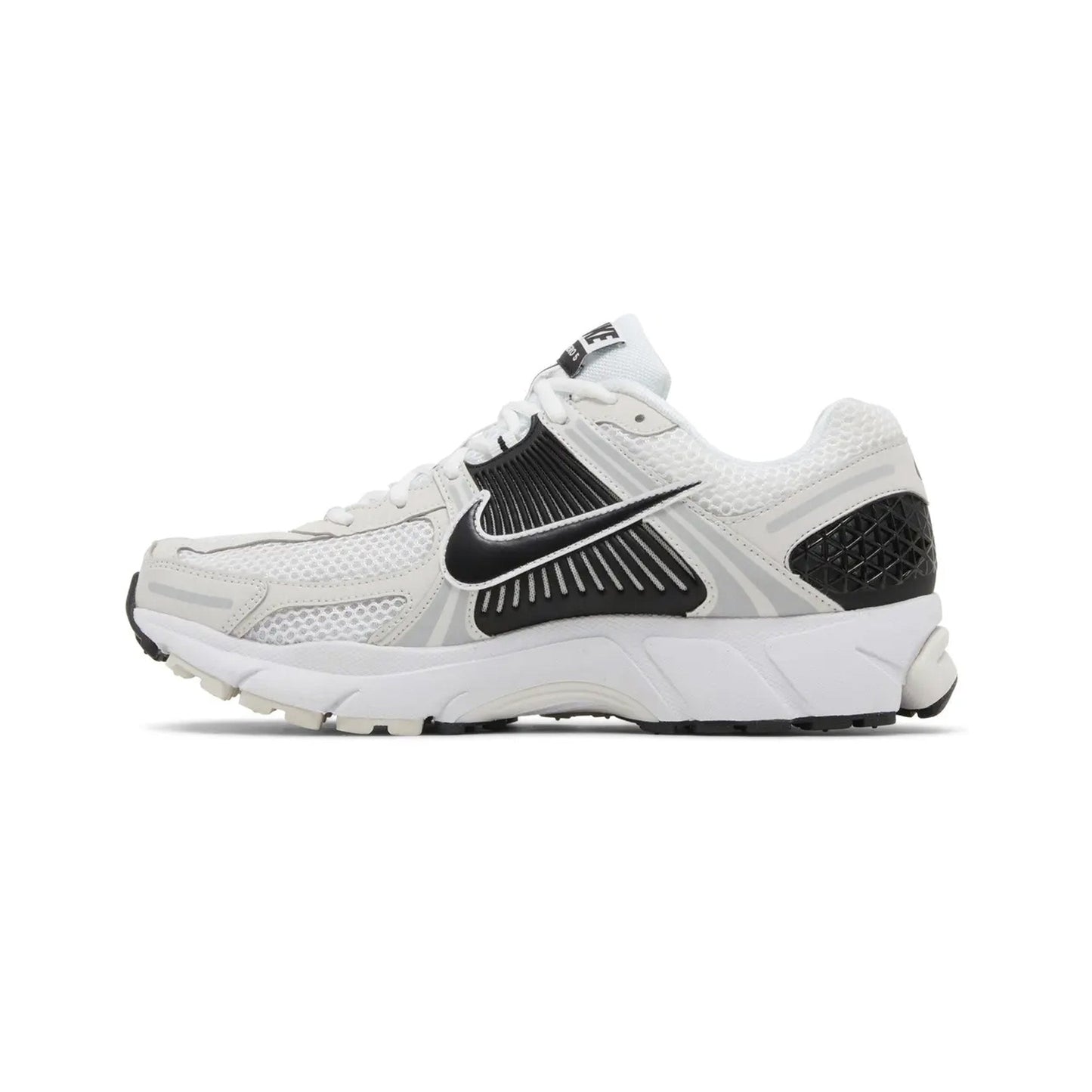 Zoom Vomero 5 'White Black' (2024)