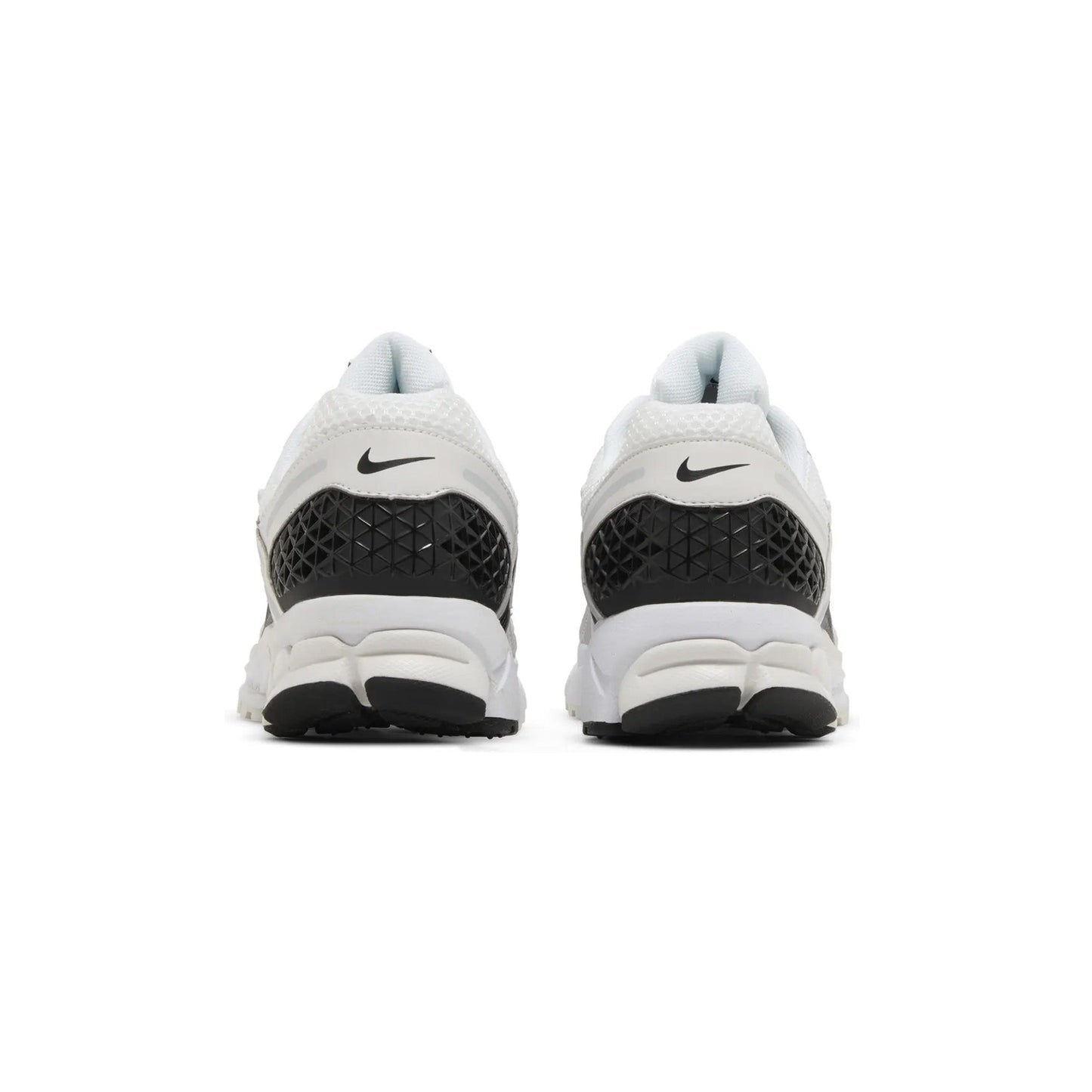 Zoom Vomero 5 'White Black' (2024)