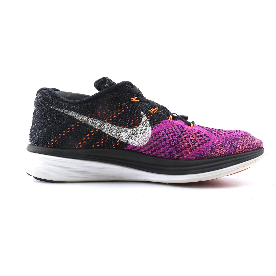 FLYKNIT LUNAR 3