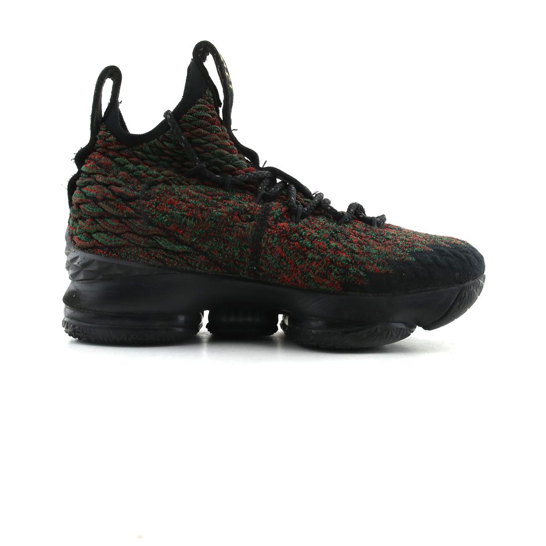 LEBRON 15