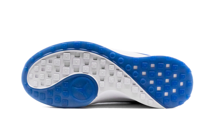 Zoom Tenacity AH8111 401