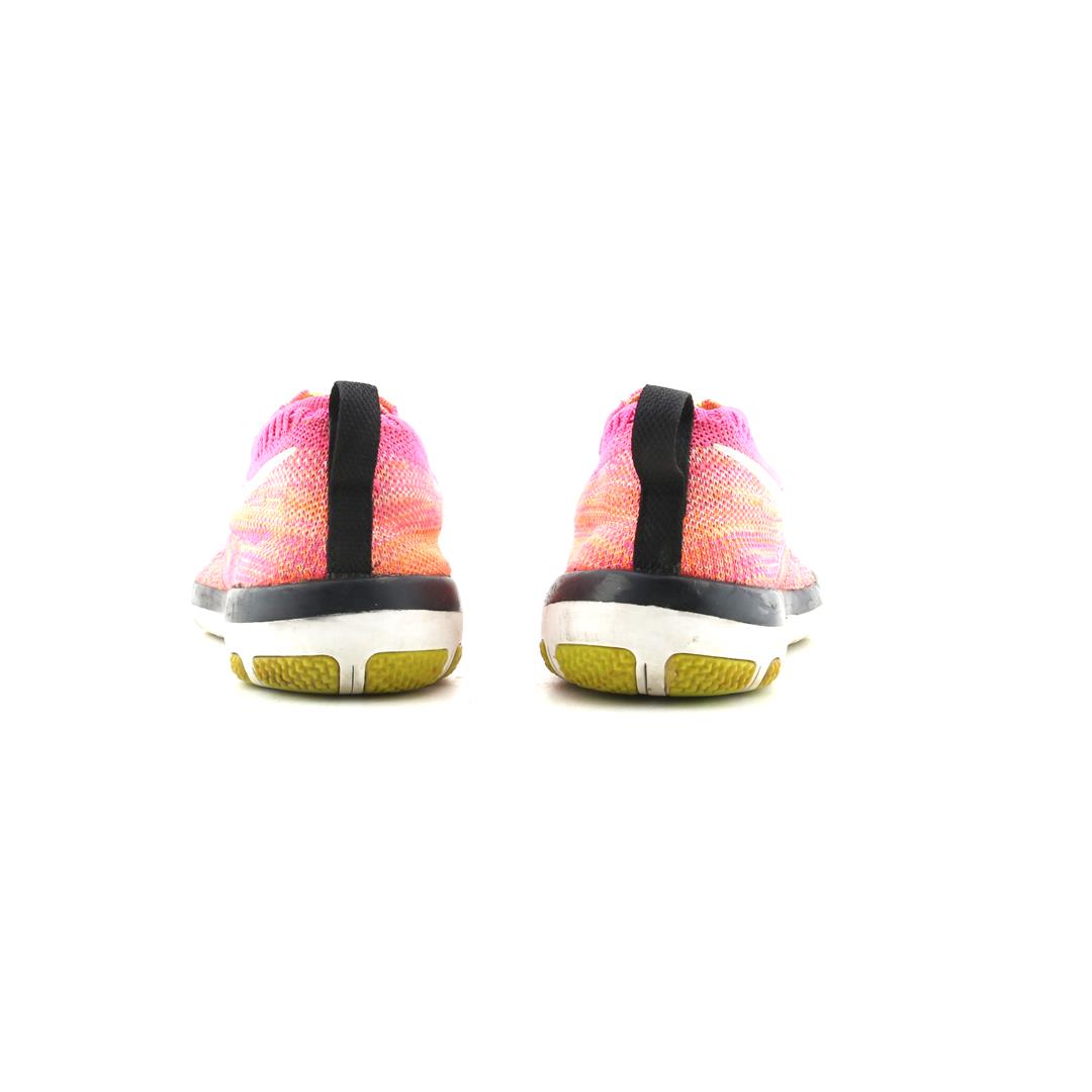 FREE TR FOCUS FLYKNIT