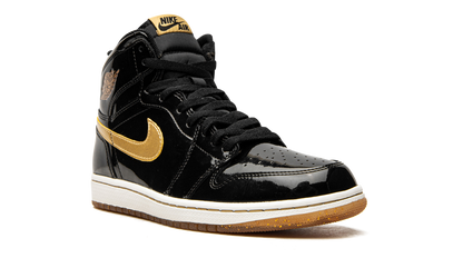 1 Retro High OG "Black/Metallic Gold"