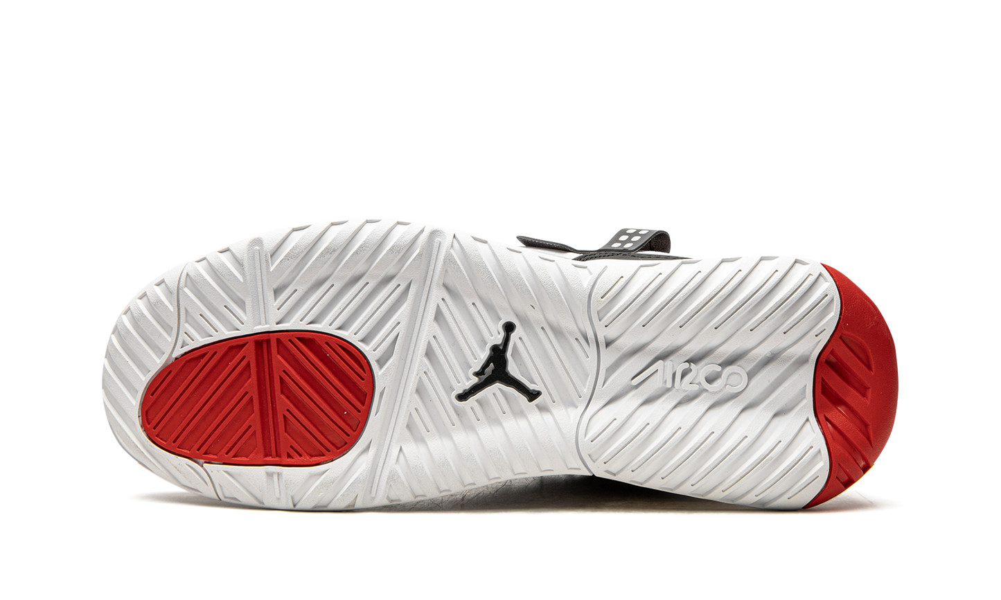 MA 2 "White" CV8122 106