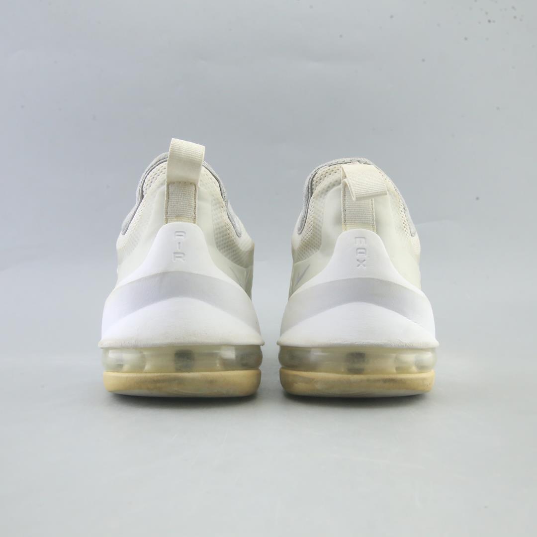 AIR MAX AXIS
