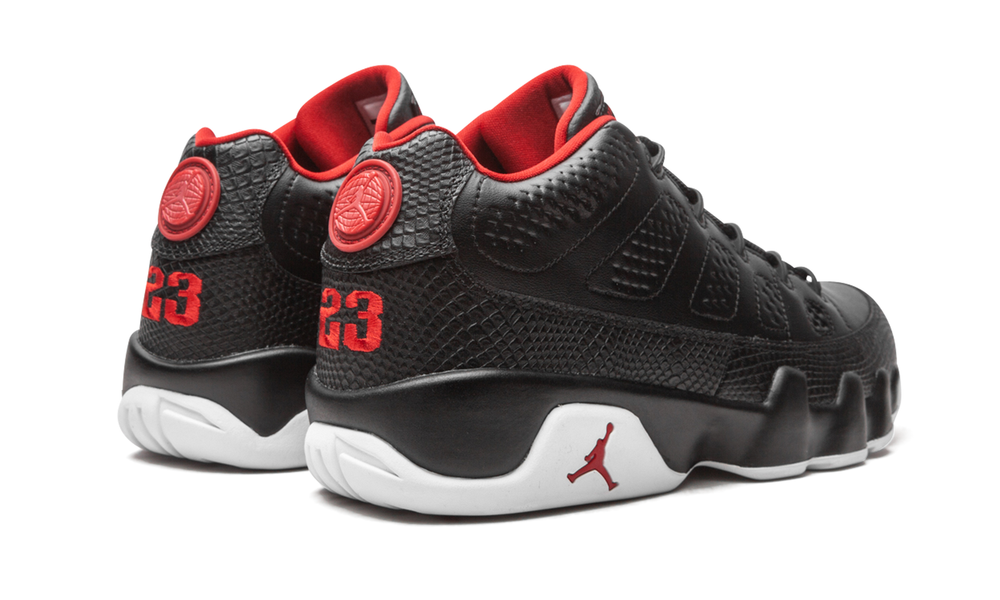 9 Retro Low "Bred" 832822 001