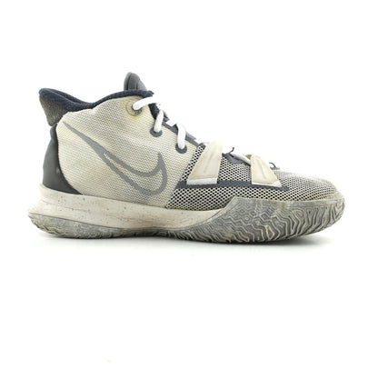 KYRIE 7