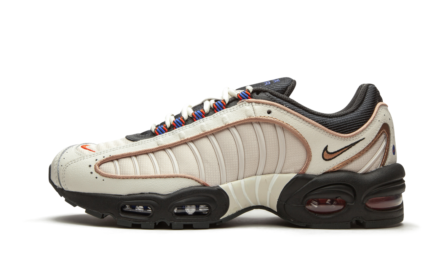 Air Max Tailwind 4 SE "Roman Numerals" CJ9681 001