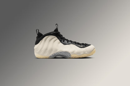 Air Foamposite One - Black/Team Gold/Light Orewood Brown