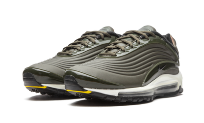 Air Max Deluxe SE AO8284 300