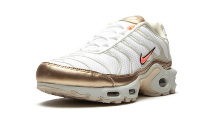 AIR MAX PLUS WMNS "Metallic Rose Gold" CJ9980 100