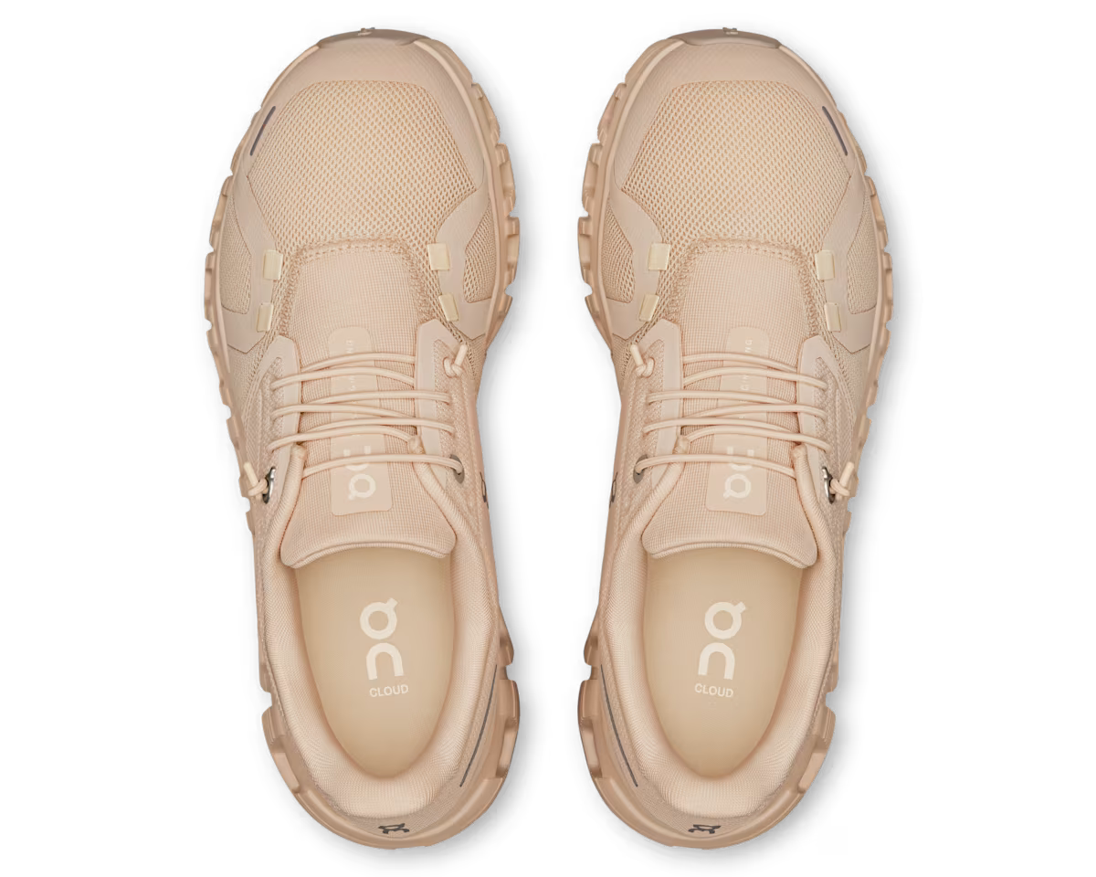 On Running Cloud 6 Sand Sand (Women’s)