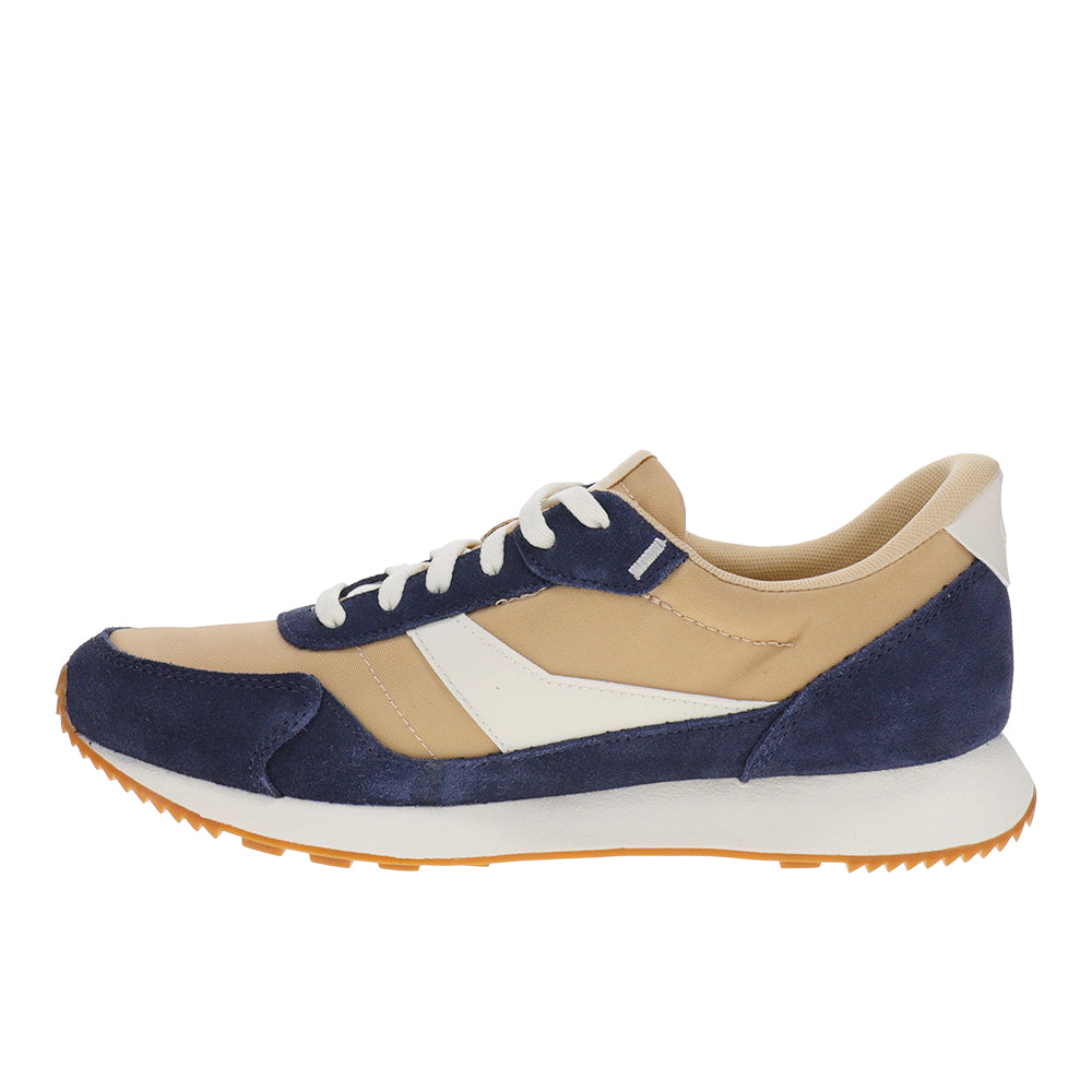 Siena Hands Free Sneakers