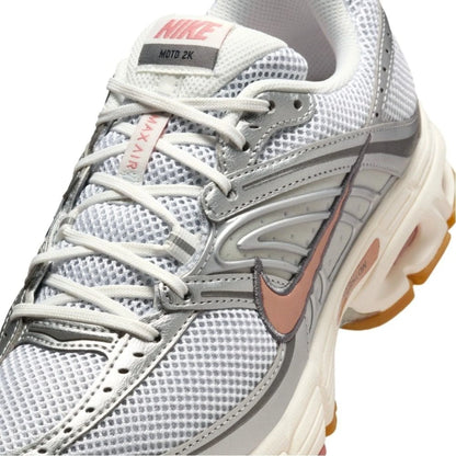 Air Max Moto 2K 'White Silver Metallic Red Bronze' Women's (2026)
