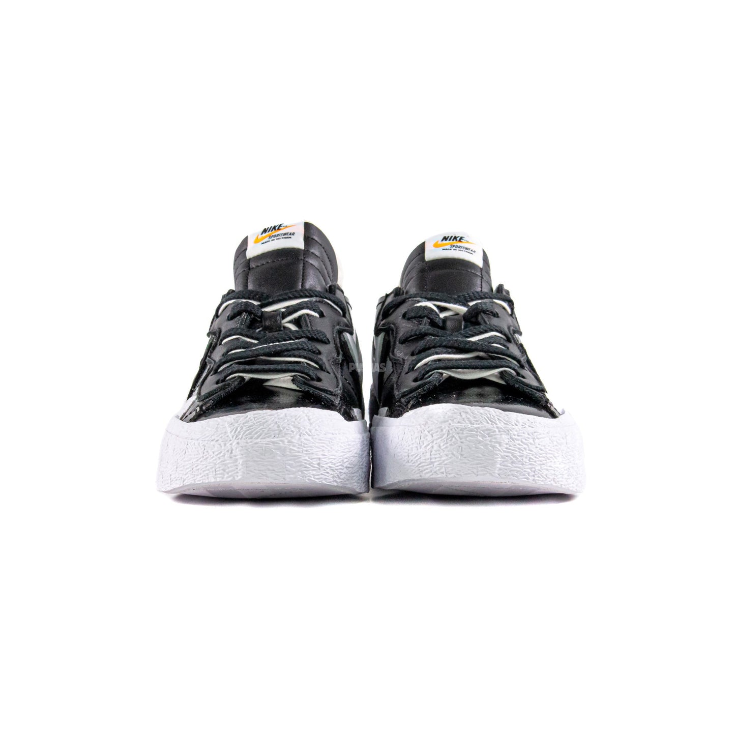 Blazer Low x Sacai 'Black Patent Leather' (2022)