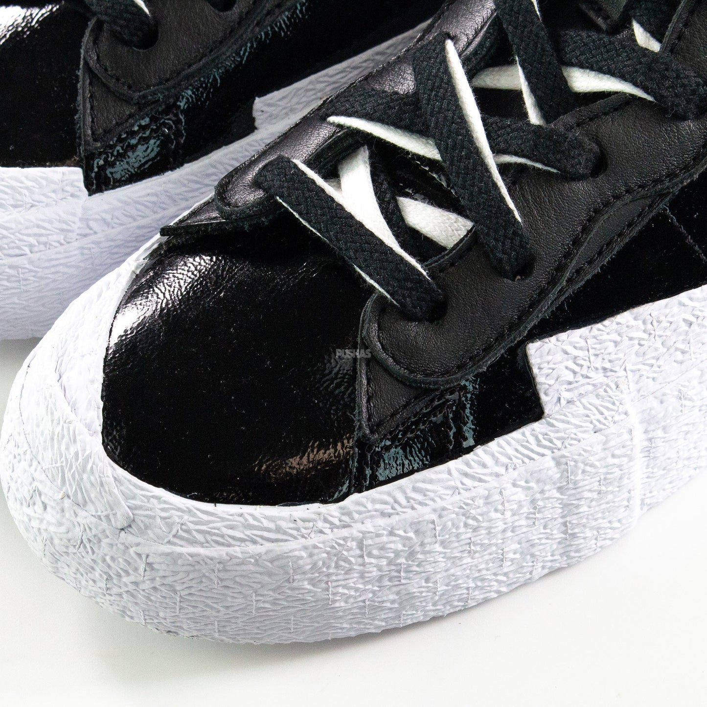 Blazer Low x Sacai 'Black Patent Leather' (2022)