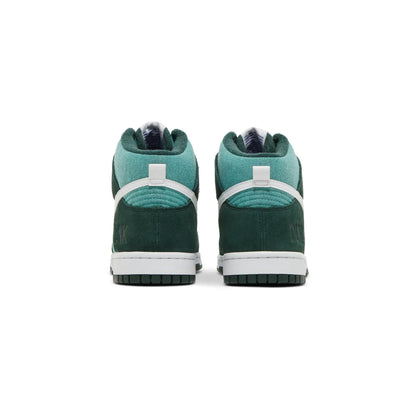 Dunk High Retro SE 'Athletic Club Pro Green' (2022)