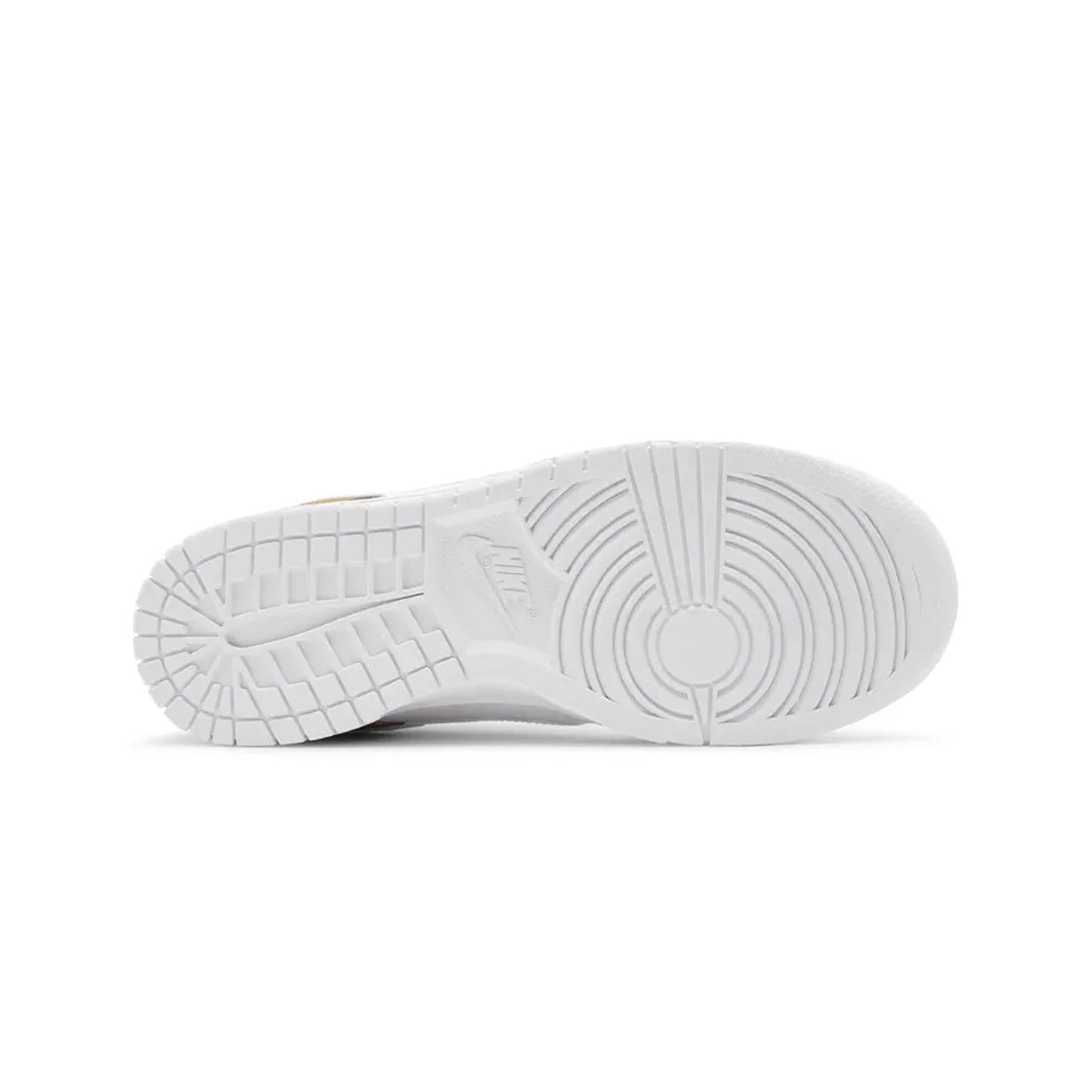 Dunk Low 'Heirloom' W (2022)