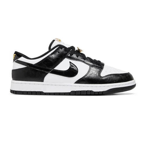 Dunk Low SE 'World Champs Black White' (2022)