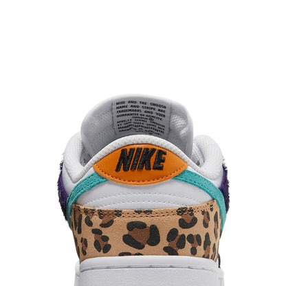 Dunk Low SE 'Safari' W (2022)