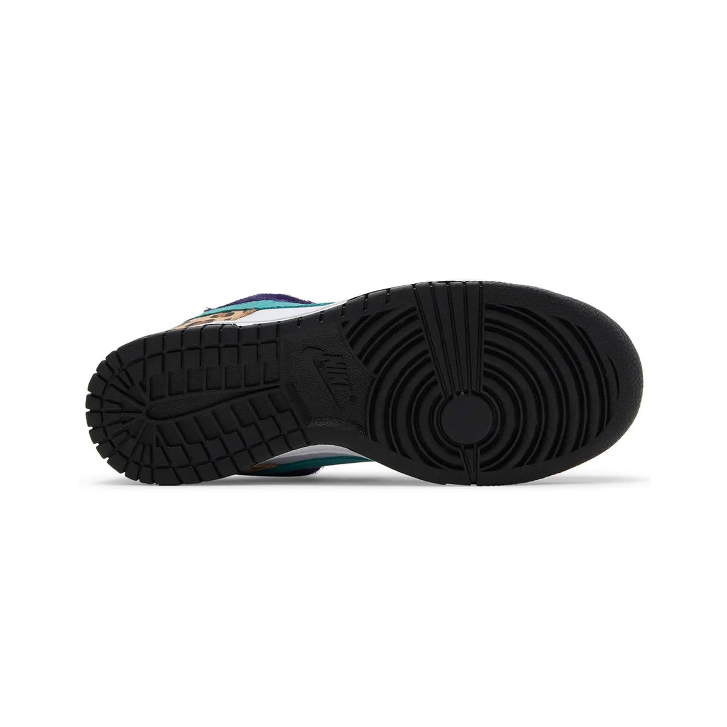 Dunk Low SE 'Safari' W (2022)