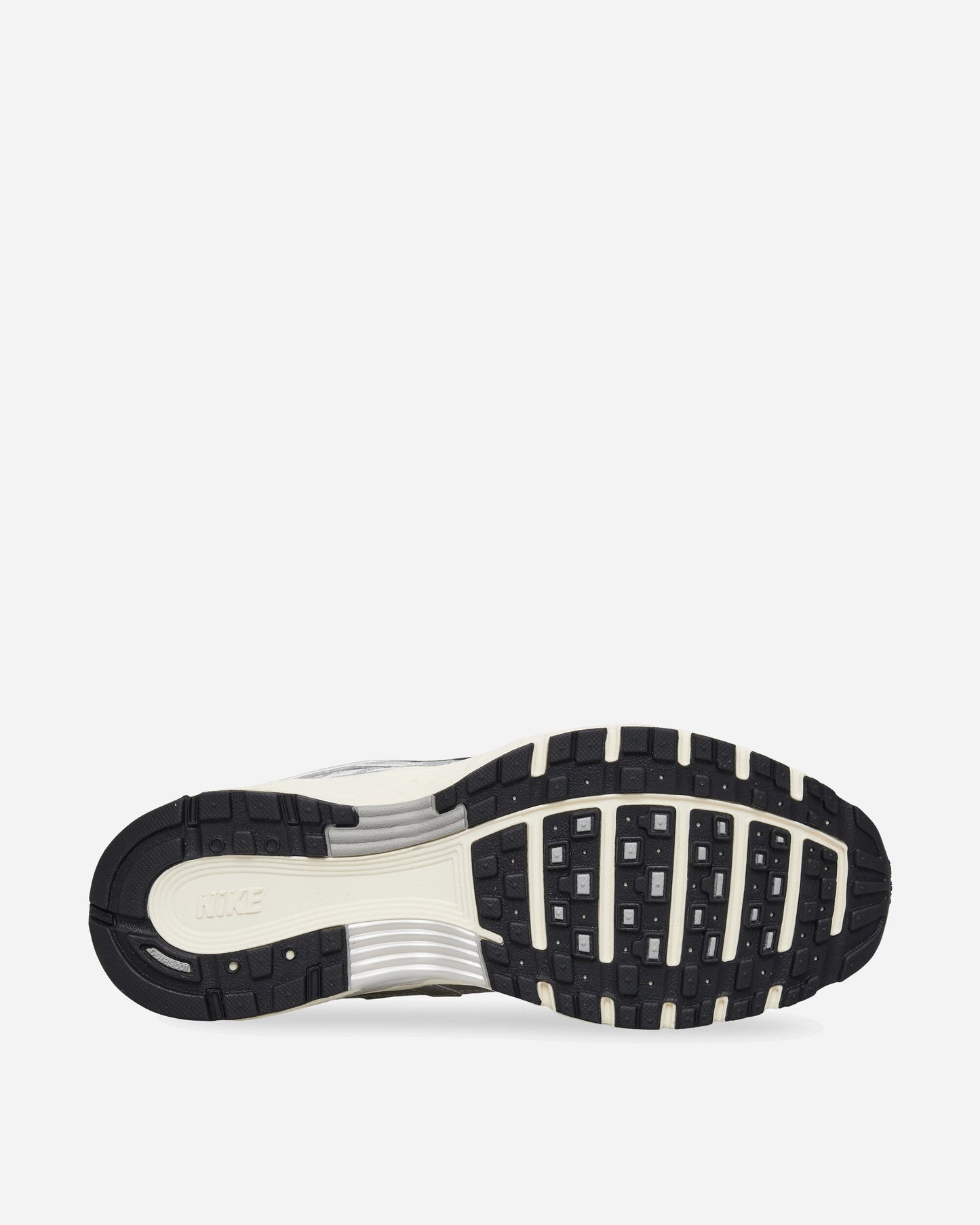 P-6000 Sneakers White / Metallic Silver