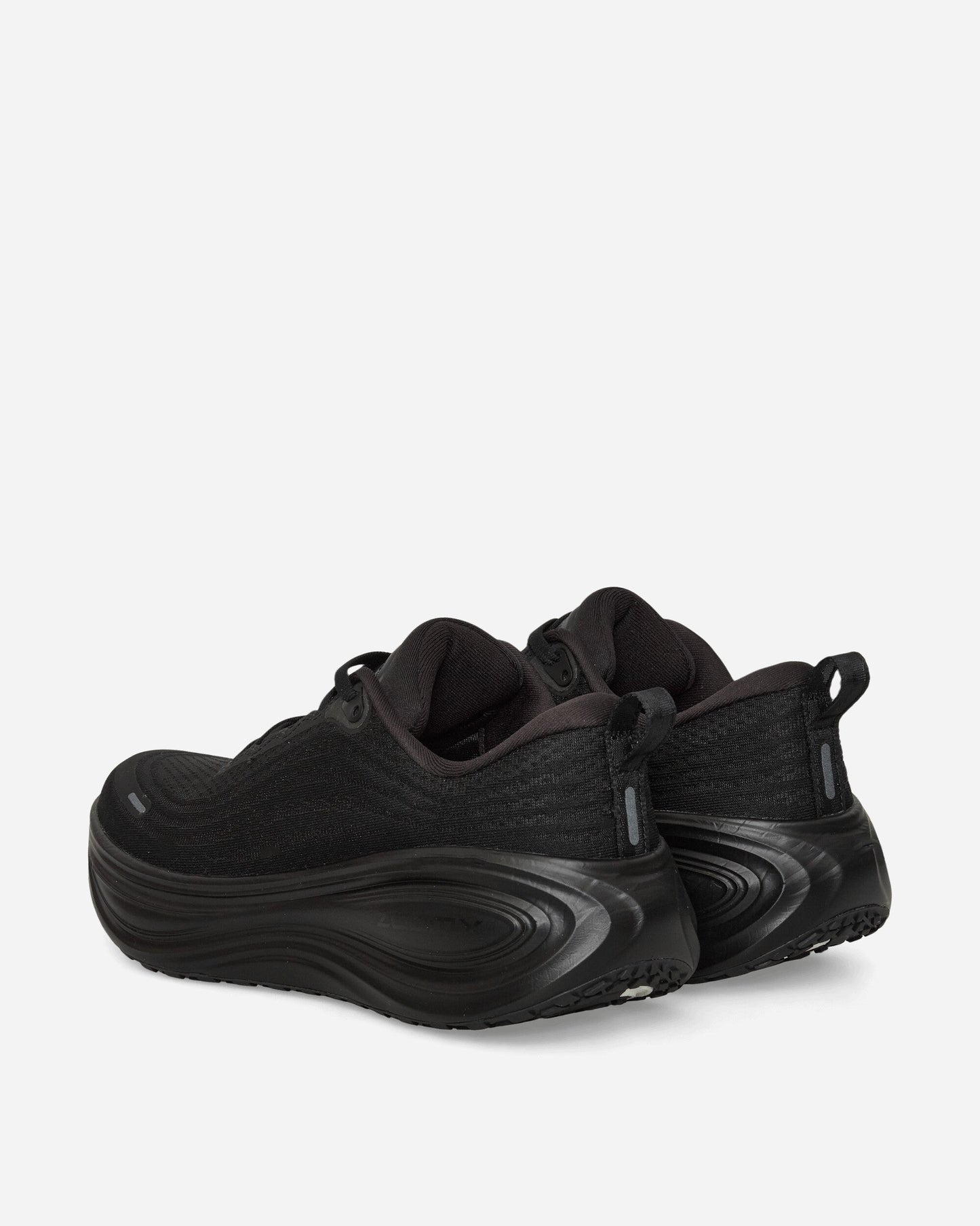 Vomero Plus Sneakers Black