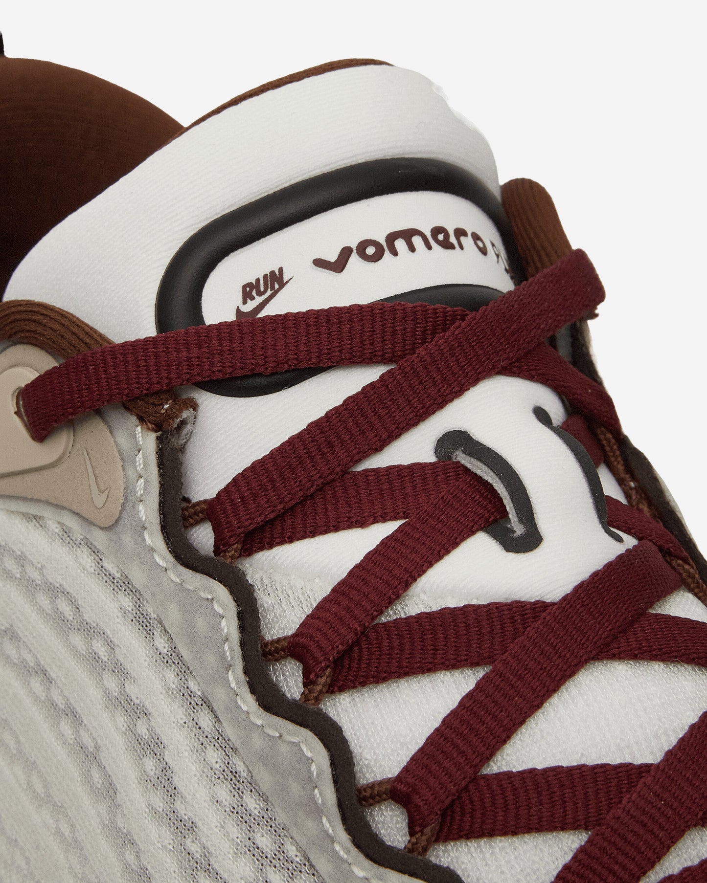 Vomero Plus Sneakers Sail / Baroque Brown