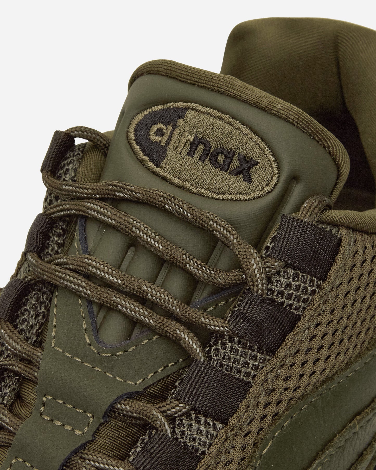 Women's Air Max 95 Sneakers Cargo Khaki / Medium Olive
