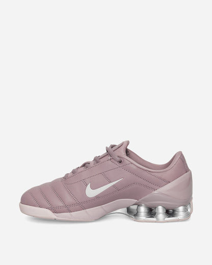 Women's T90 Shox Magia Sneakers Taupe Grey / Metallic Silver