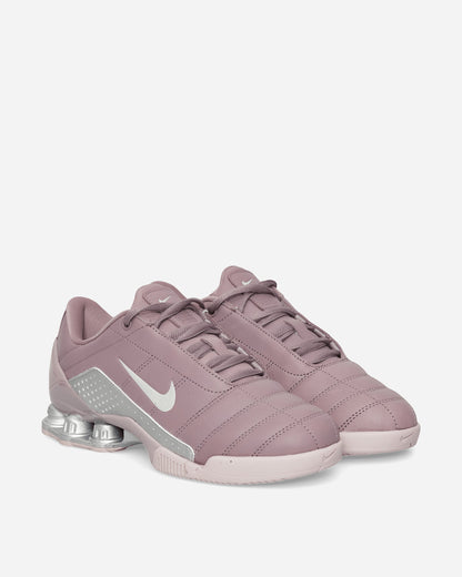 Women's T90 Shox Magia Sneakers Taupe Grey / Metallic Silver