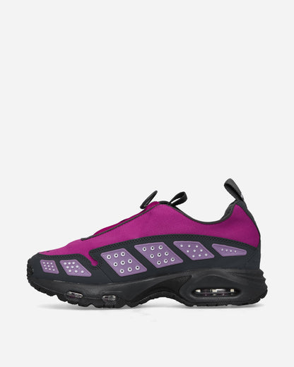Women's Air Max SNDR GORE-TEX Sneakers Bold Berry / Dark Smoke Grey