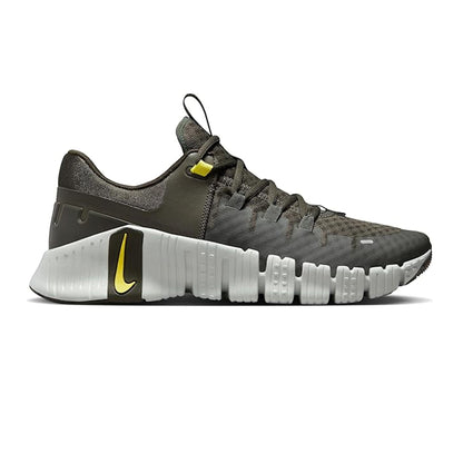 Nike Free Metcon 5 'Sequoia High Voltage' (2023)