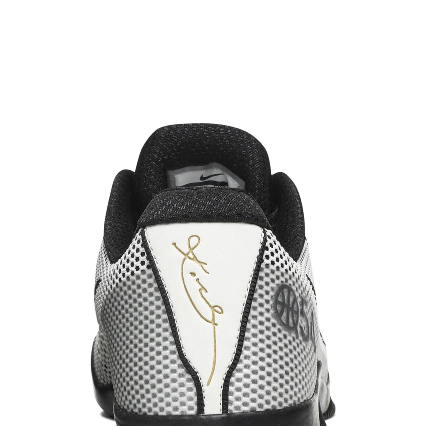 Kobe 11 'Quai 54' (2016)