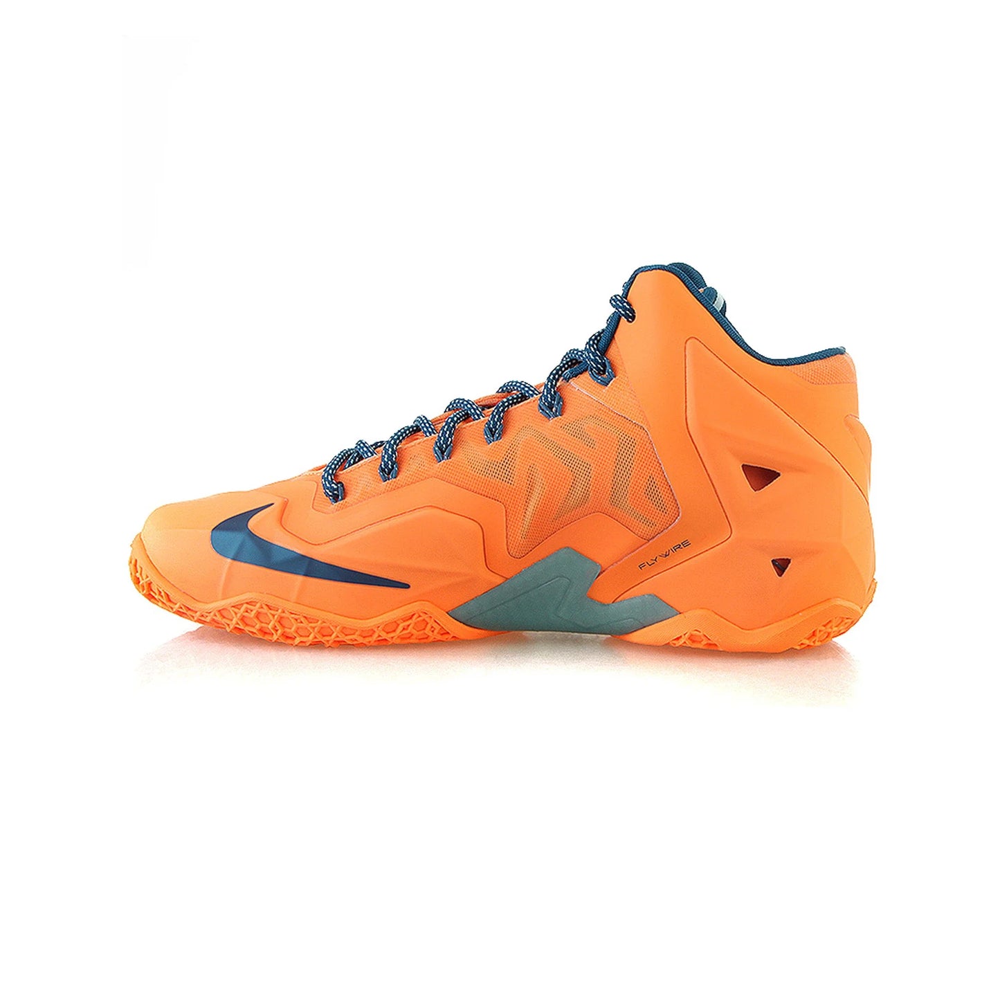 LeBron 11 'Knicks' (2014)