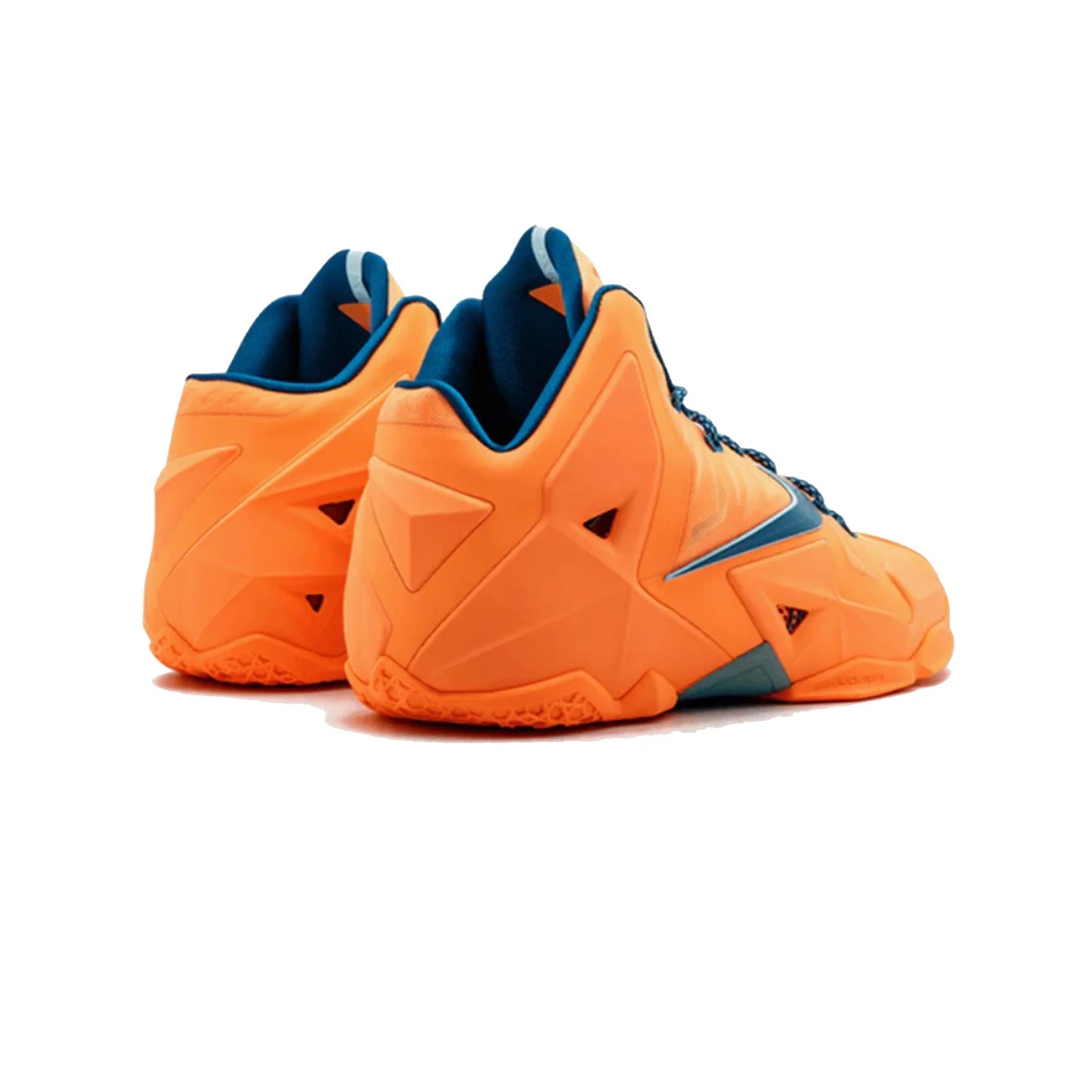LeBron 11 'Knicks' (2014)