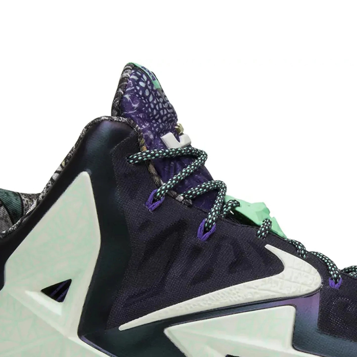 LeBron 11 'NOLA Gumbo League Gator King' (2014)