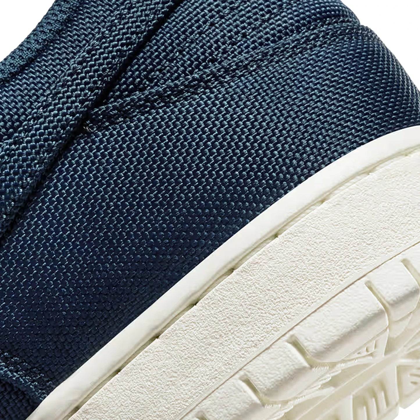 Dunk Low Pro PRM '90s Backpack' (2023)