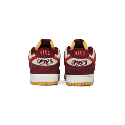 Nike SB Dunk Low 'Skate Like a Girl' (2022)