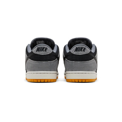 Dunk Low 'Dark Smoke Grey' (2024)